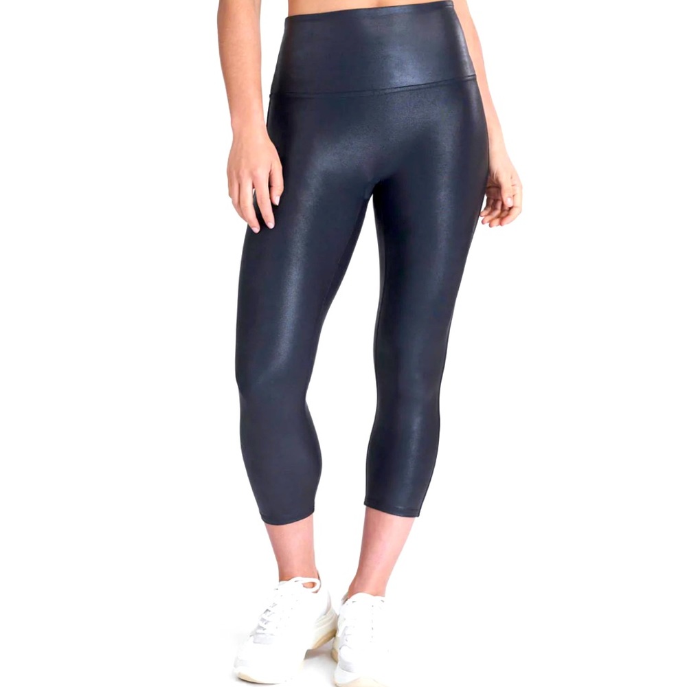 Sports Spanx crop!